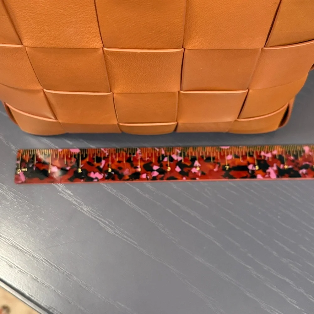 J. McLaughlin Woven Tan Leather Shoulder Bag adjustable strap - Picture 10 of 11